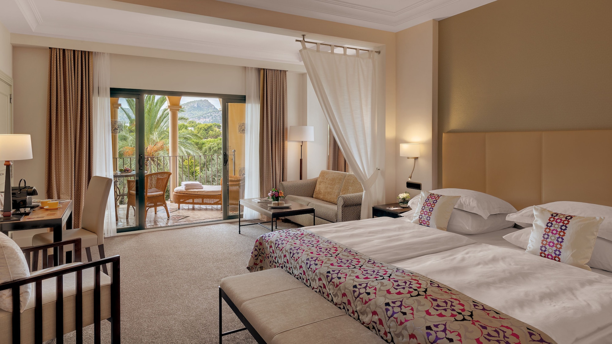 Premium, King Bed, Golf Course View