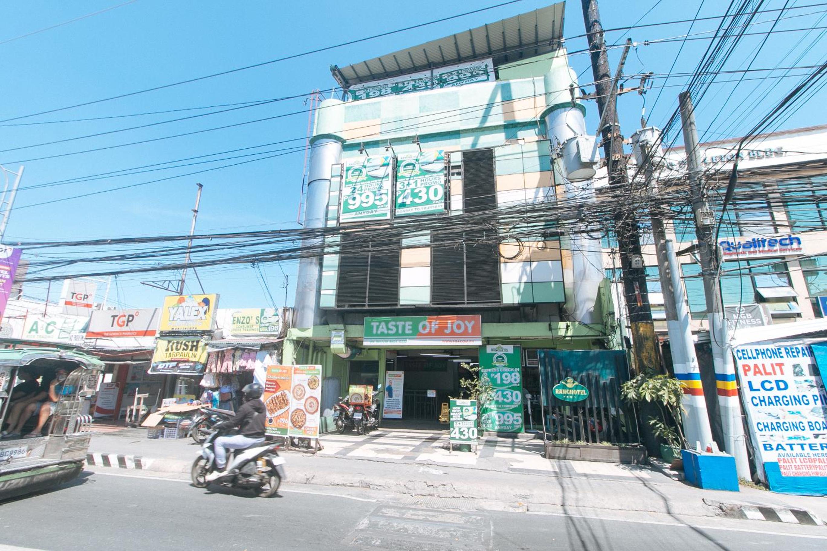 OYO 717 Ranchotel Bayanan 2/50
