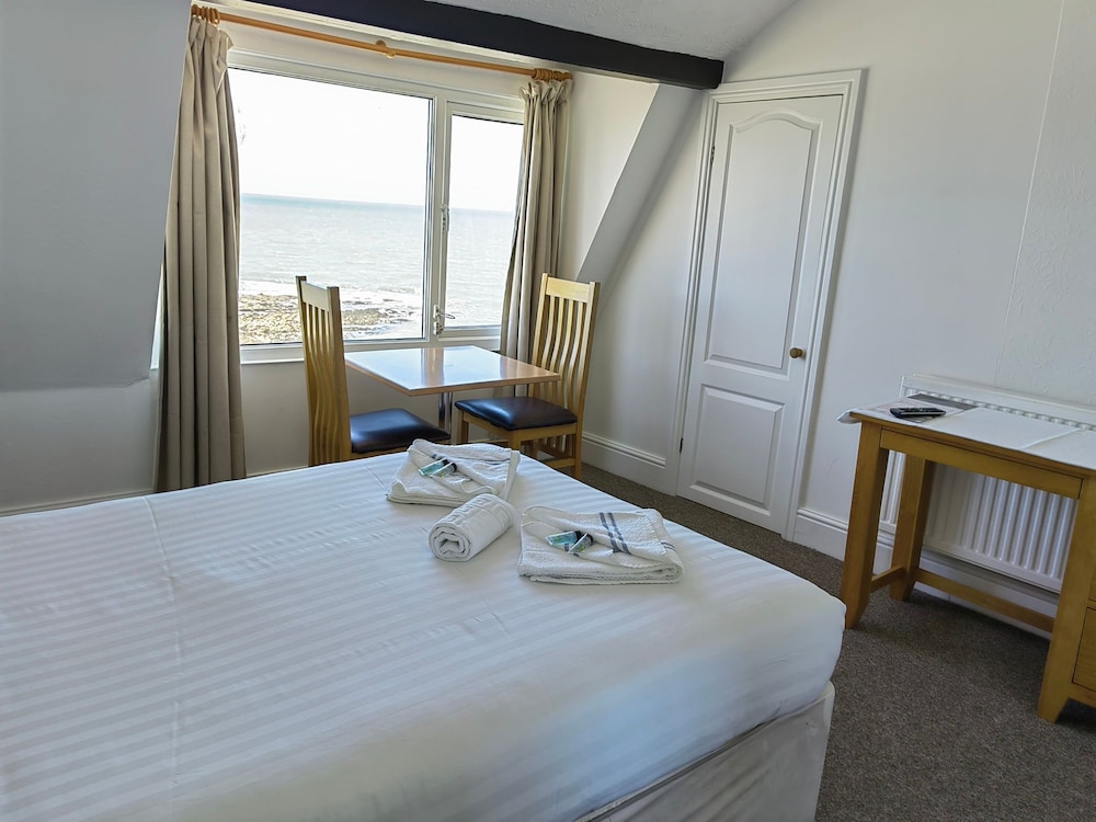 Cardigan Bay Guest House 23/50