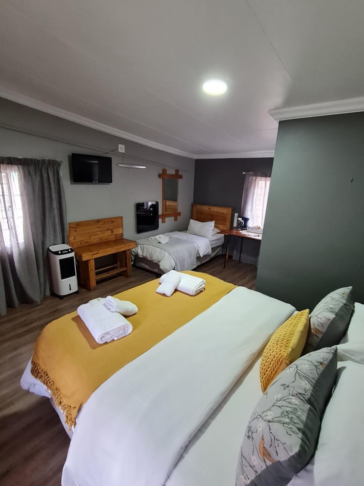 Bo Kamer Guesthouse 12/50
