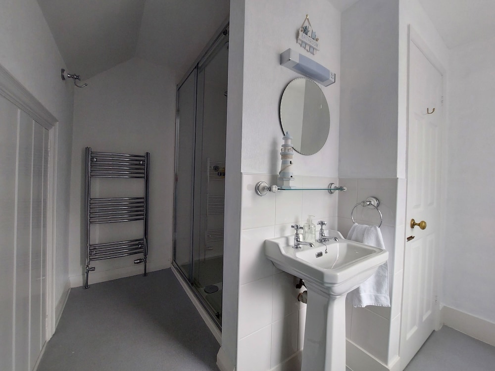 The Denes Guest House 49/50