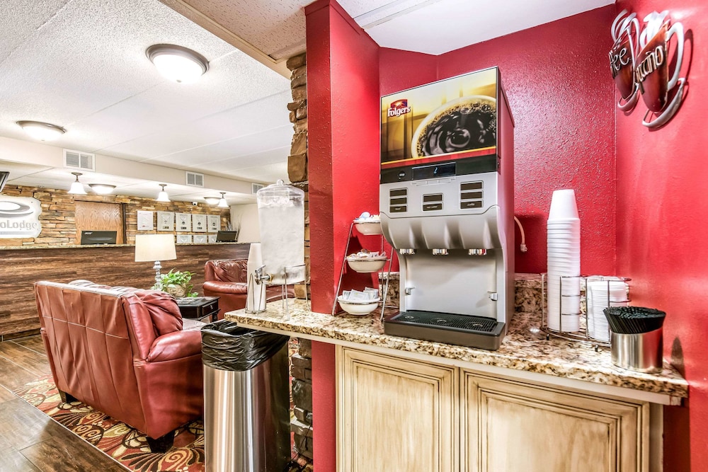 Econo Lodge Mayo Clinic Area 29/35