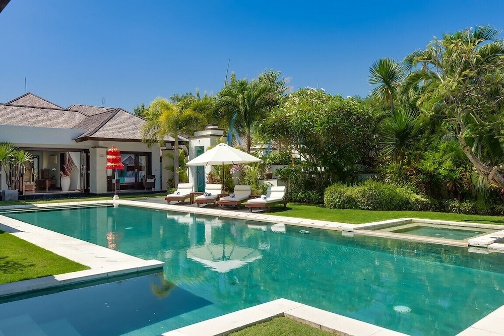 Puri Tirta Villas 14/18