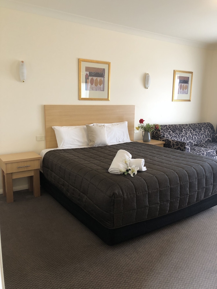 Turners Vineyard Motel Function And Convention Centre 9/32