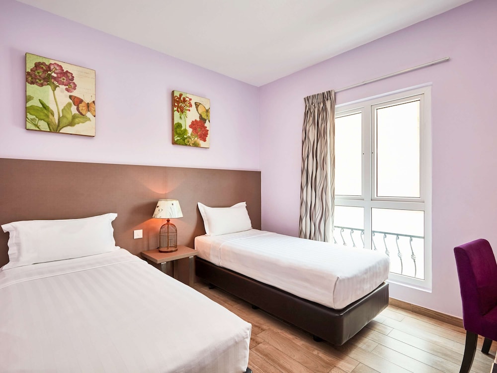 SUPERIOR, TWIN BEDS