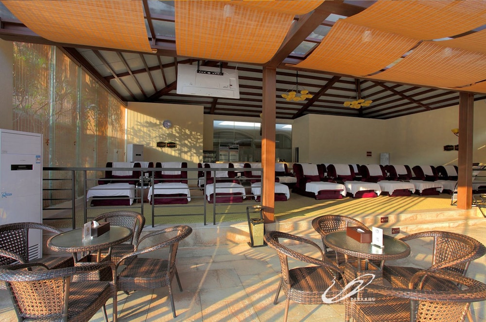 Country Garden Holiday Hot Spring Hotel 19/50