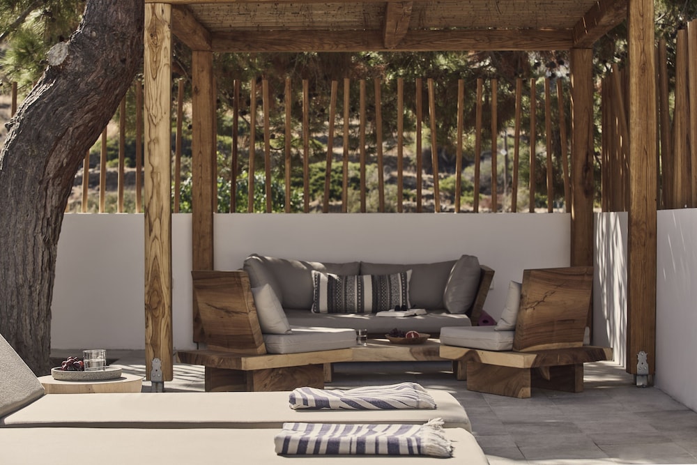 Dionysos Seaside Resort 29/50