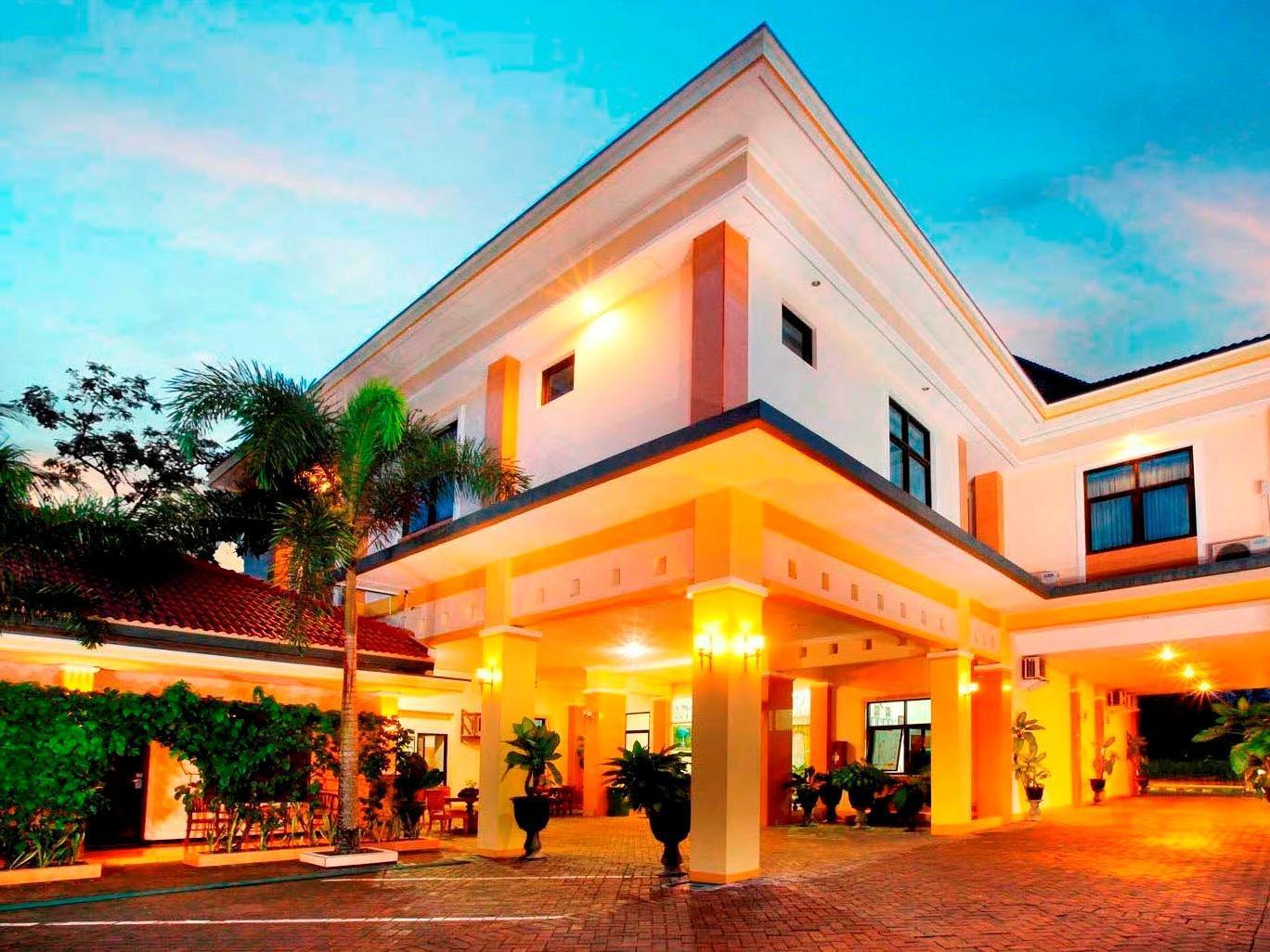 Ning Tidar Hotel Magelang 2/18