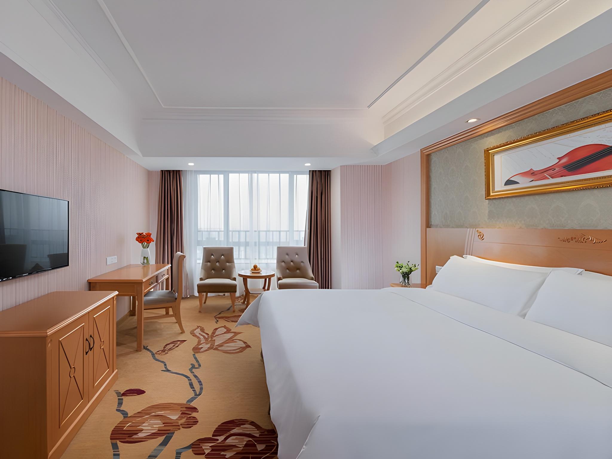 Vienna Hotel (Guilin Xing'an) 26/54
