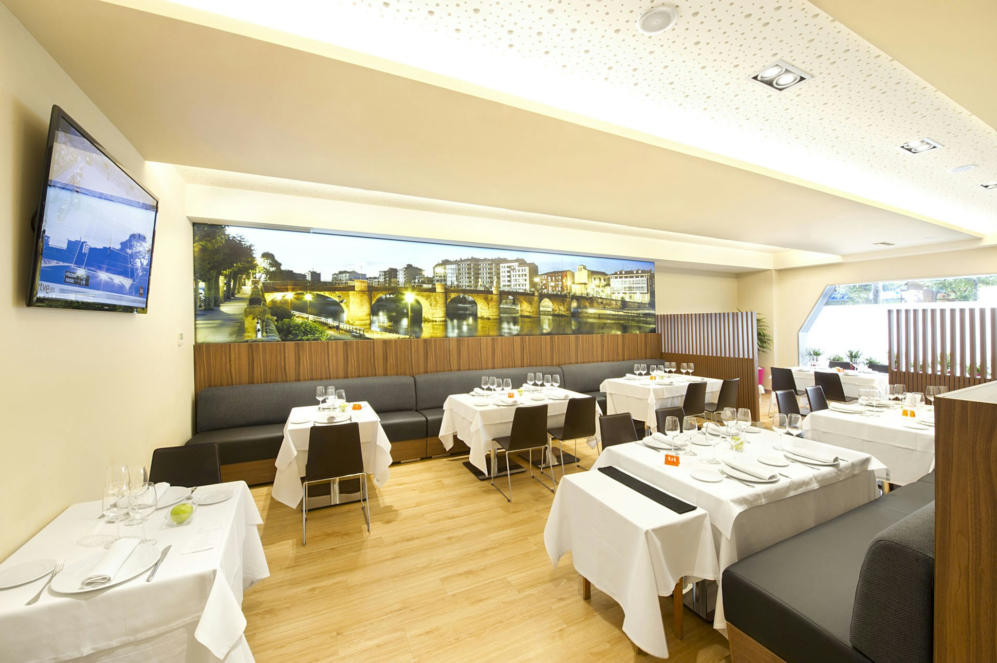 Hotel Sercotel Ciudad de Miranda 24/36