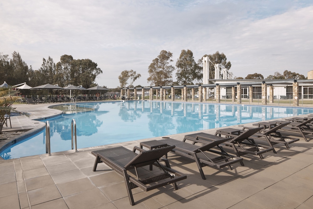 Rydges Resort Hunter Valley 36/65