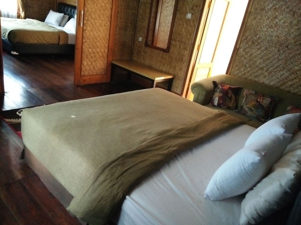 Bukit Alamanda Resort 36/71