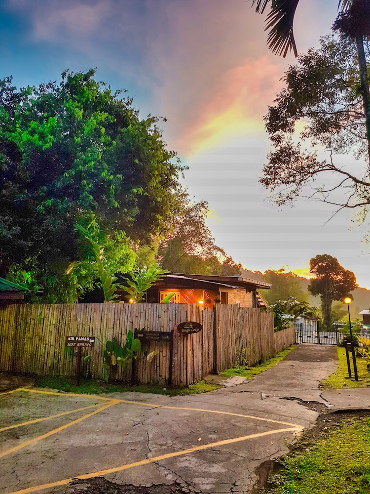 Sutera Sanctuary Lodges at Poring Hot Springs 66/72