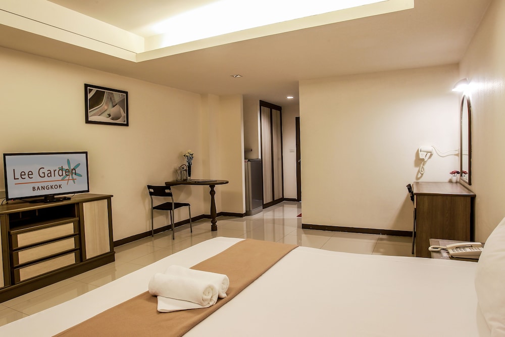 Lee Garden Bangkok 18/65