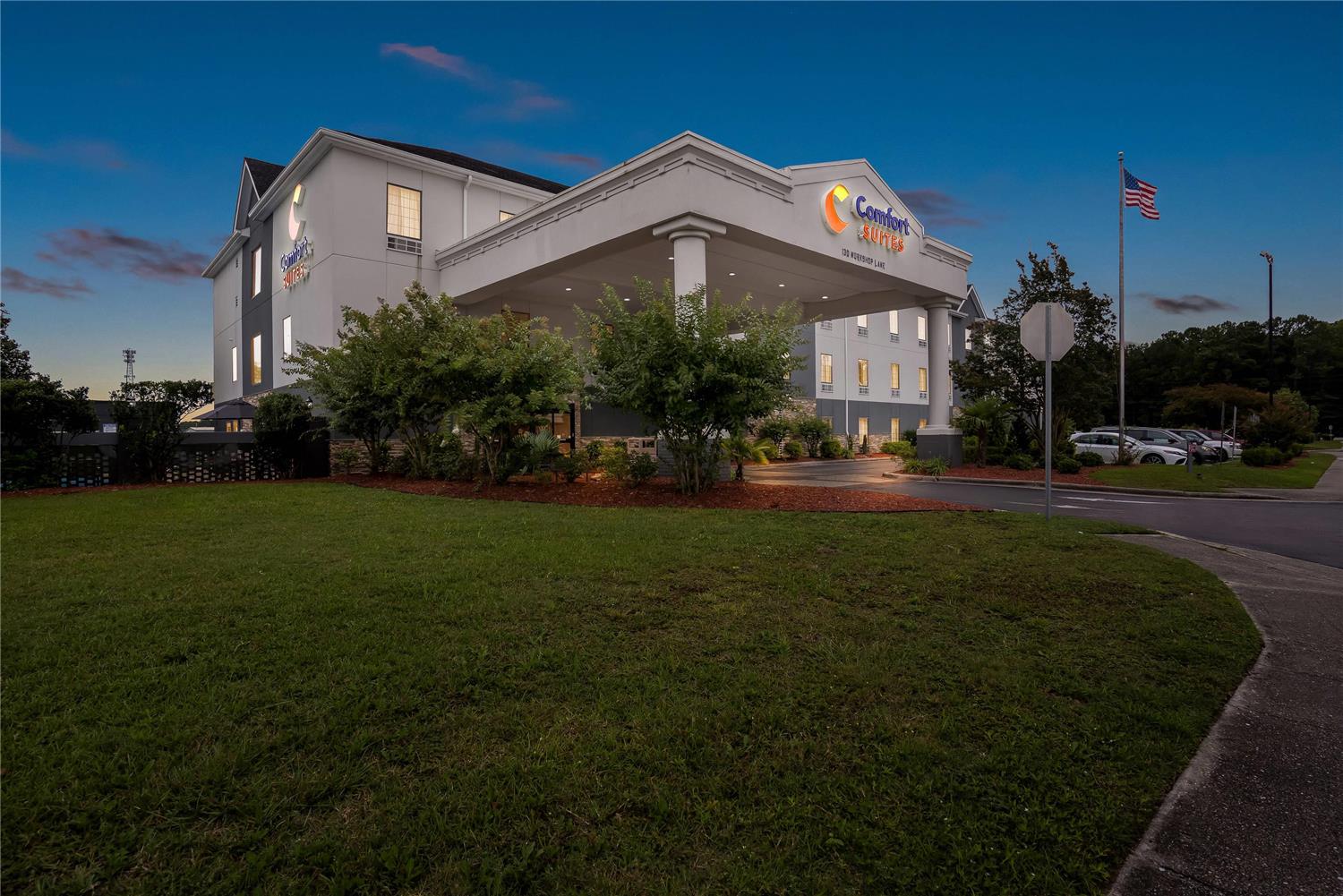 Comfort Suites Near Camp Lejeune 35/39