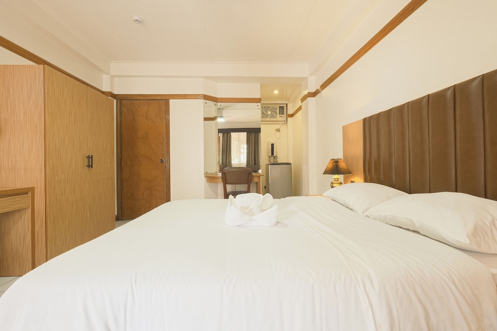 Orchid Inn Resort 20/57