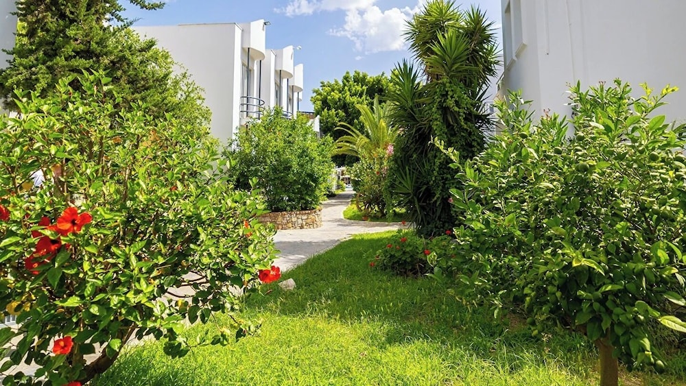 Ladonia Hotels Leo Beach Resort - Adults Only 37/43