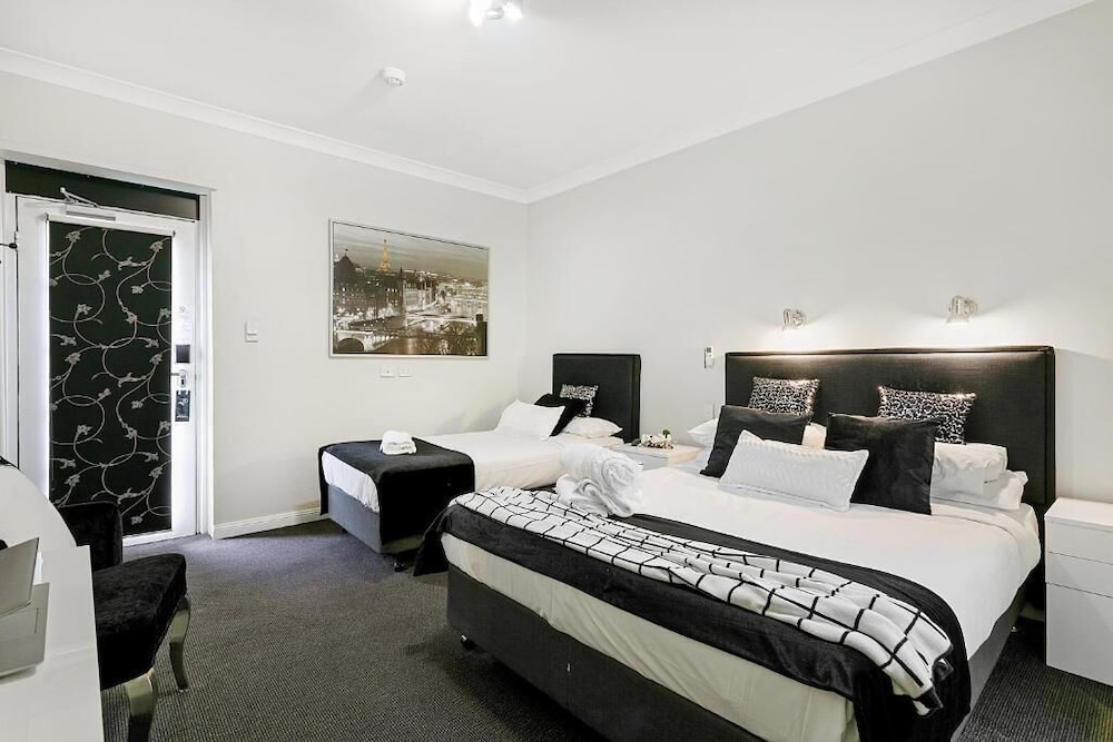 Airport Hotel Sydney 19/40