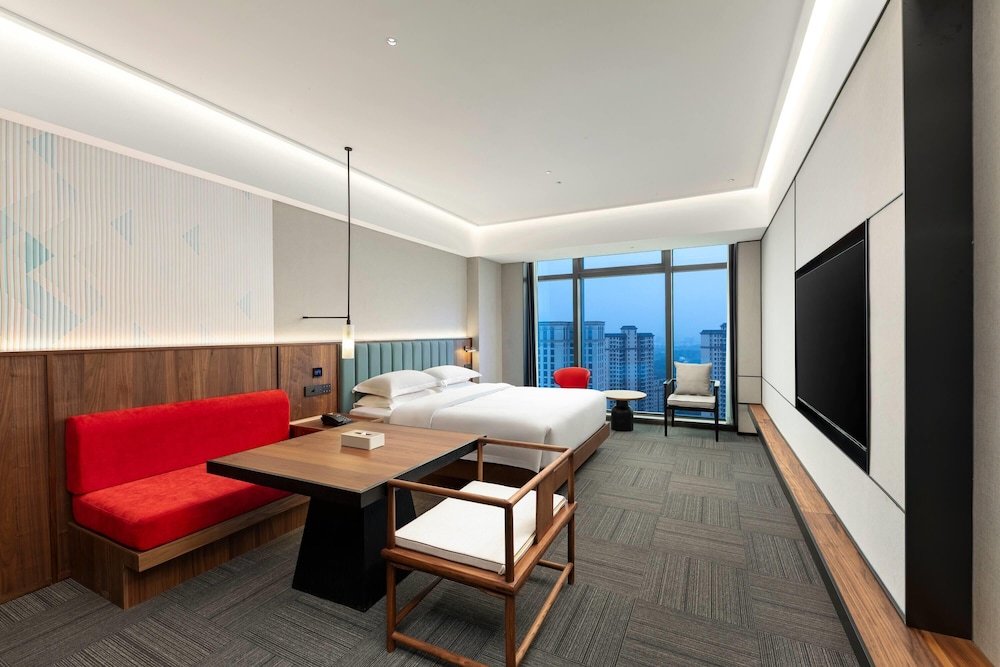 Hawthorn by Wyndham Yueyang Railway East Station 8/18