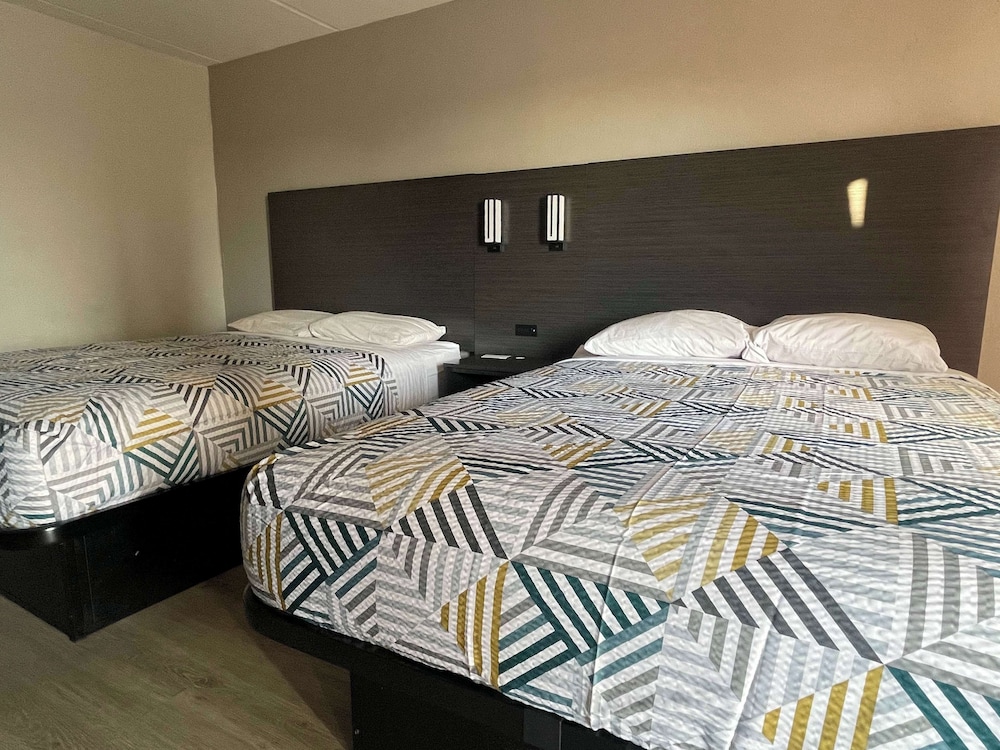 Motel6 Stockbridge, GA - Hwy 138 W 33/58