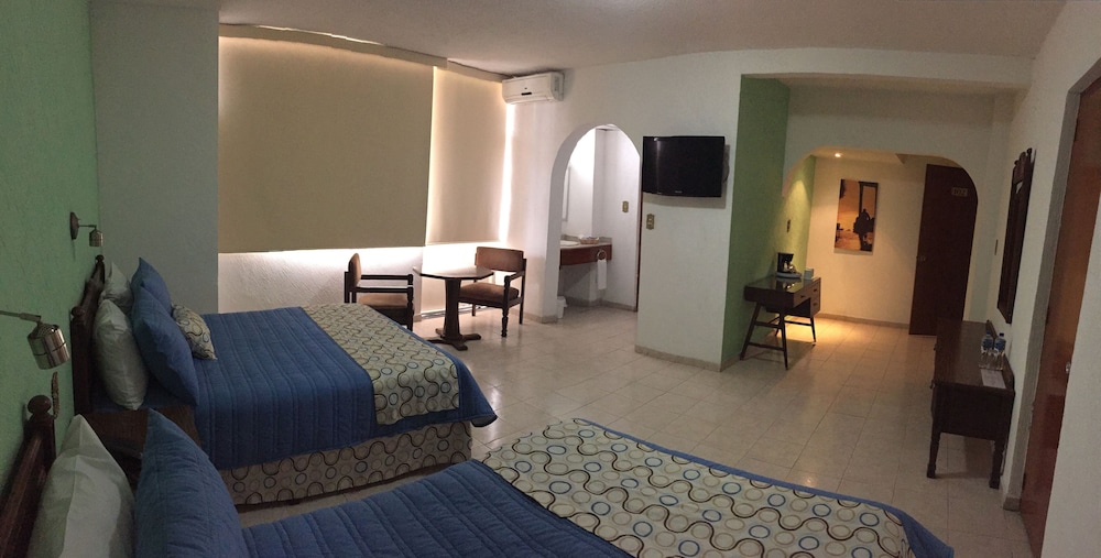 Hotel Palacio 41/57