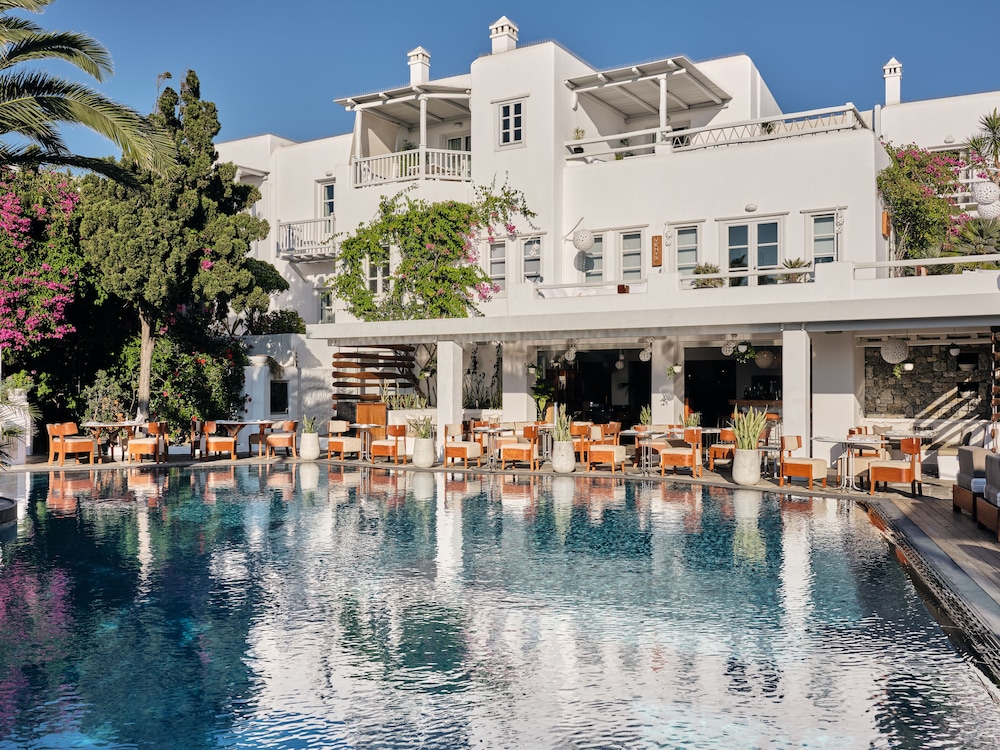 Belvedere Waterfront Villa and Suites 25/49