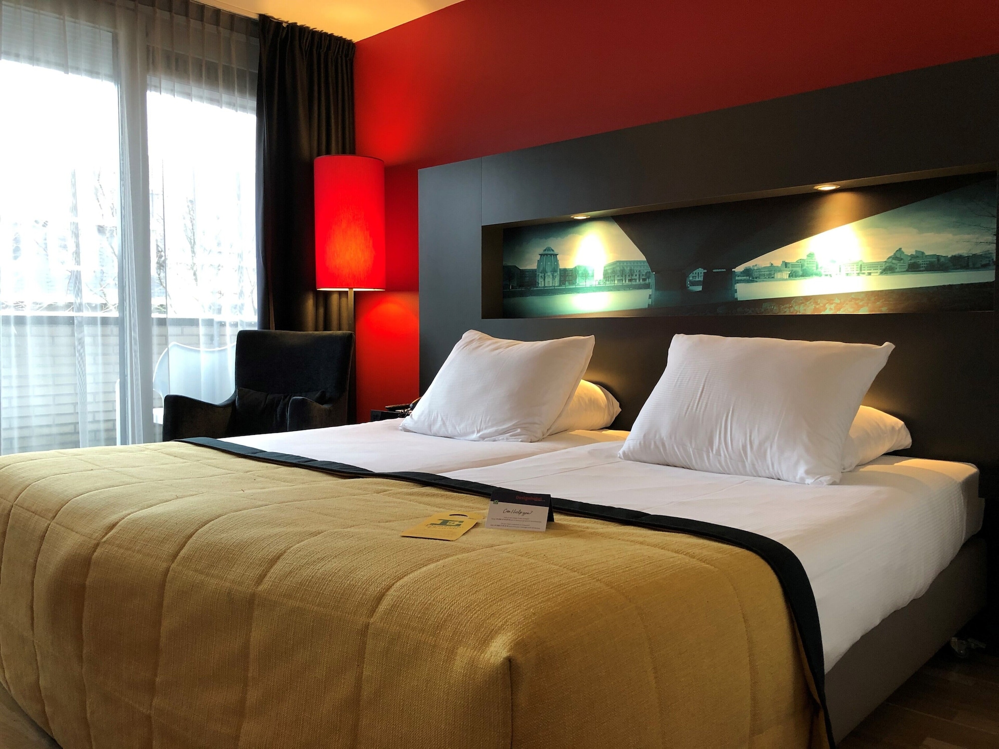 Comfort, Twin Beds