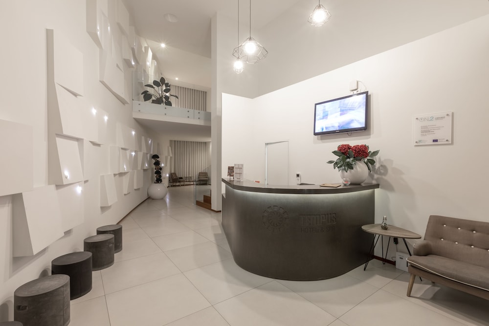Tempus Hotel And Spa 2/50