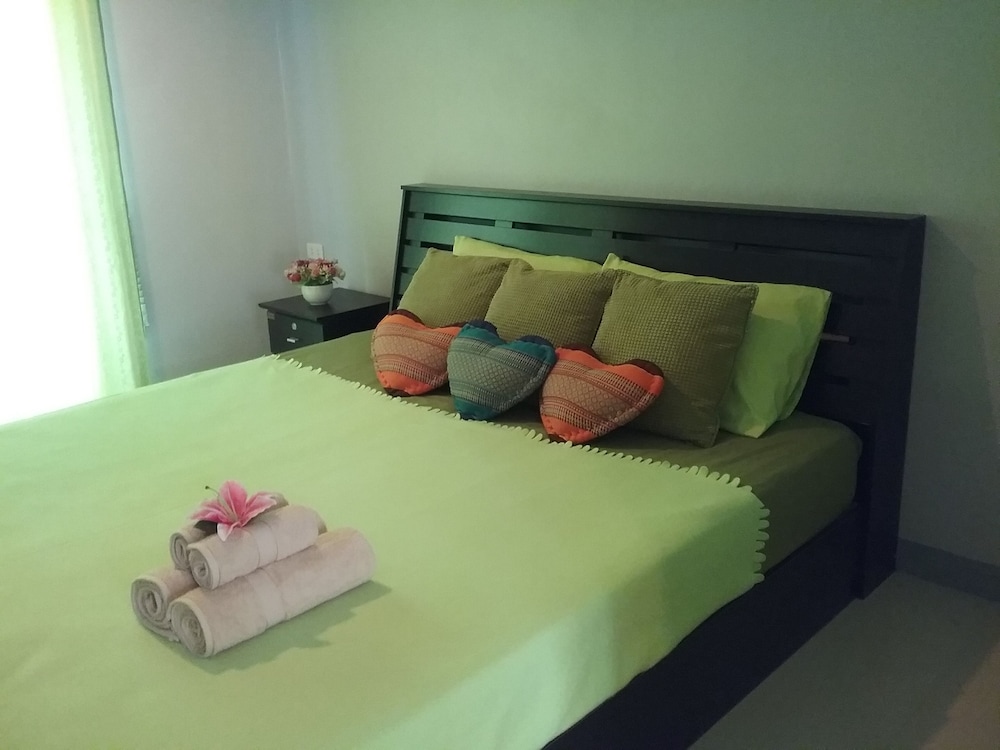 Santipran Place 14/55