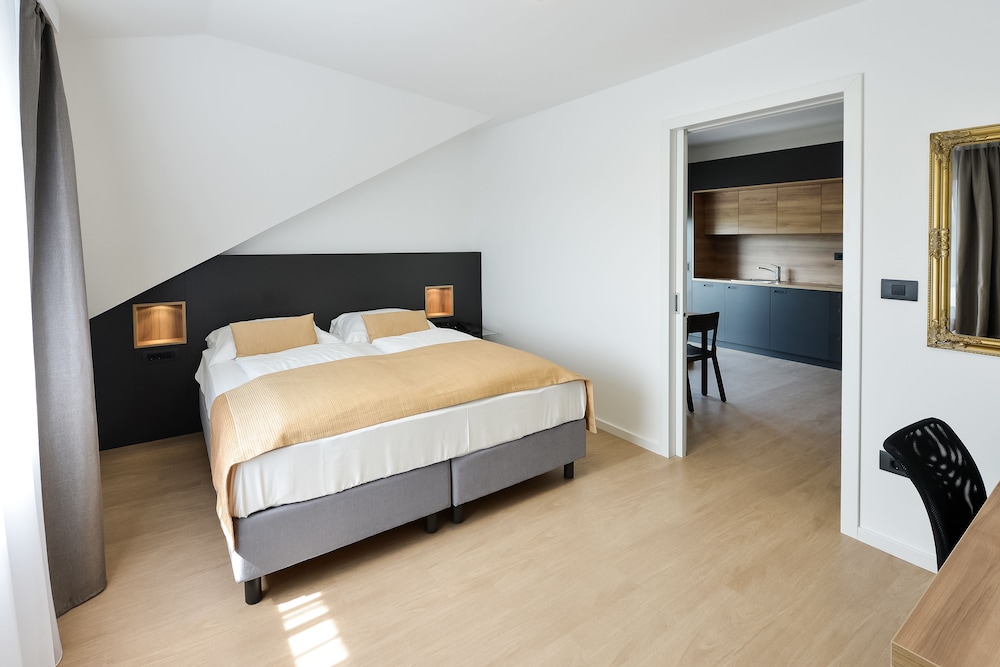 Ahotel Ljubljana 11/31