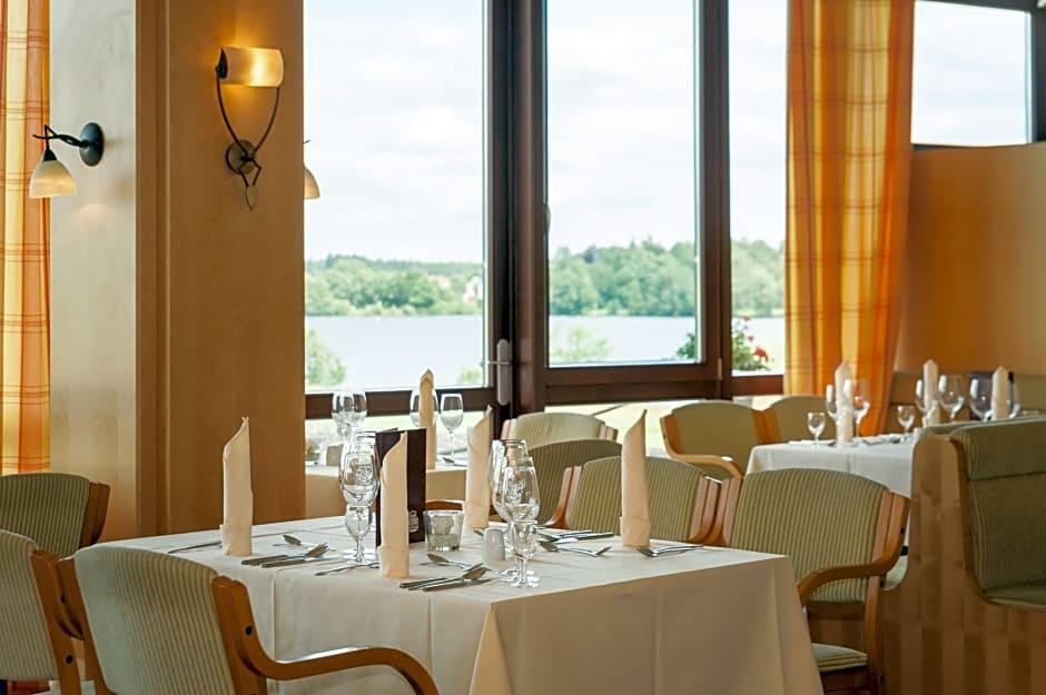 Gesundheitshotel Weissenstadt am See 35/48
