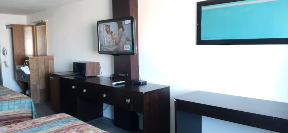 Nampa Inn & Suites 23/46