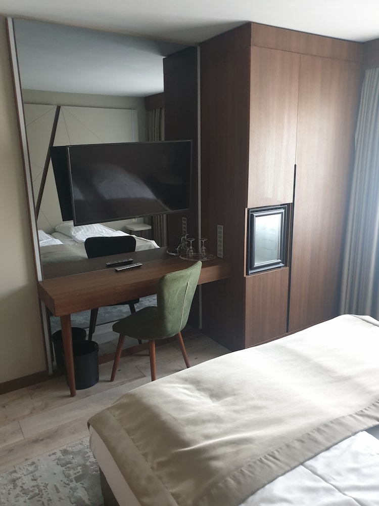 Klassik Berlin Hotel 18/52