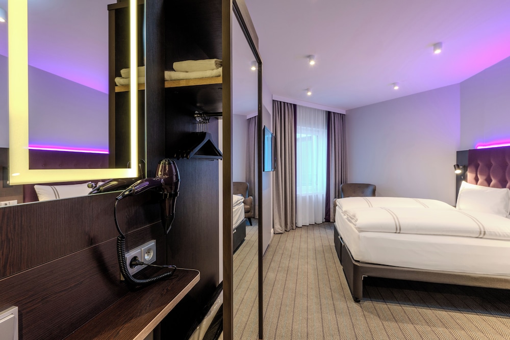 Premier Inn Frankfurt Westend Hotel 19/44