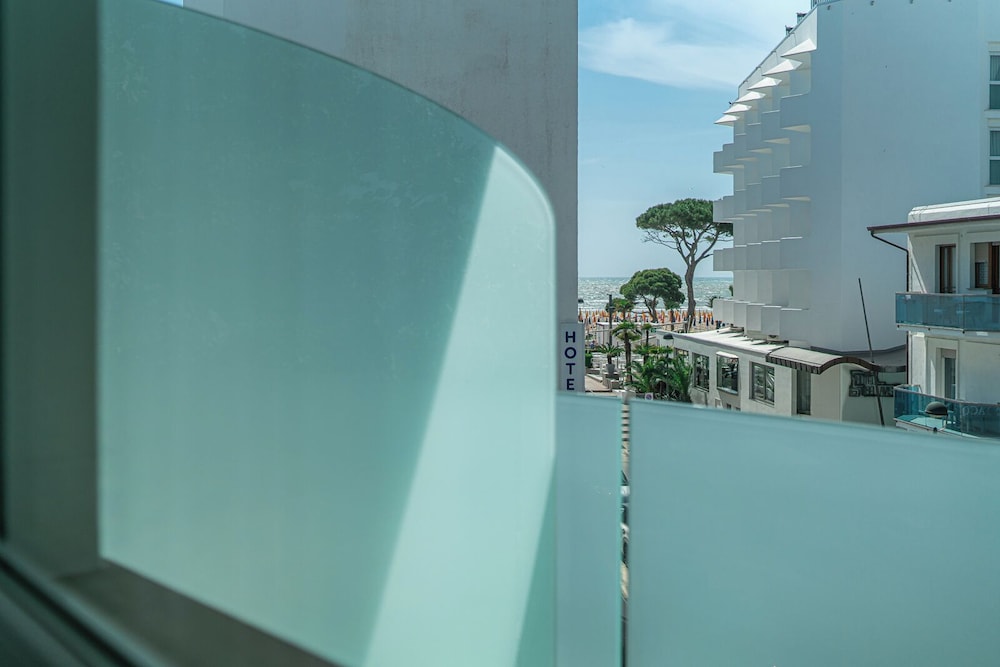 Hotel Centrale 43/50