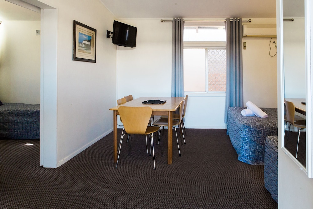 Bentleigh Motor Inn 42/63
