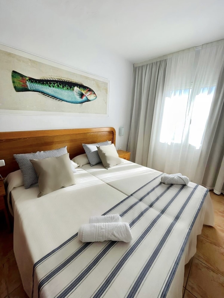 Carema Club Resort 6/32