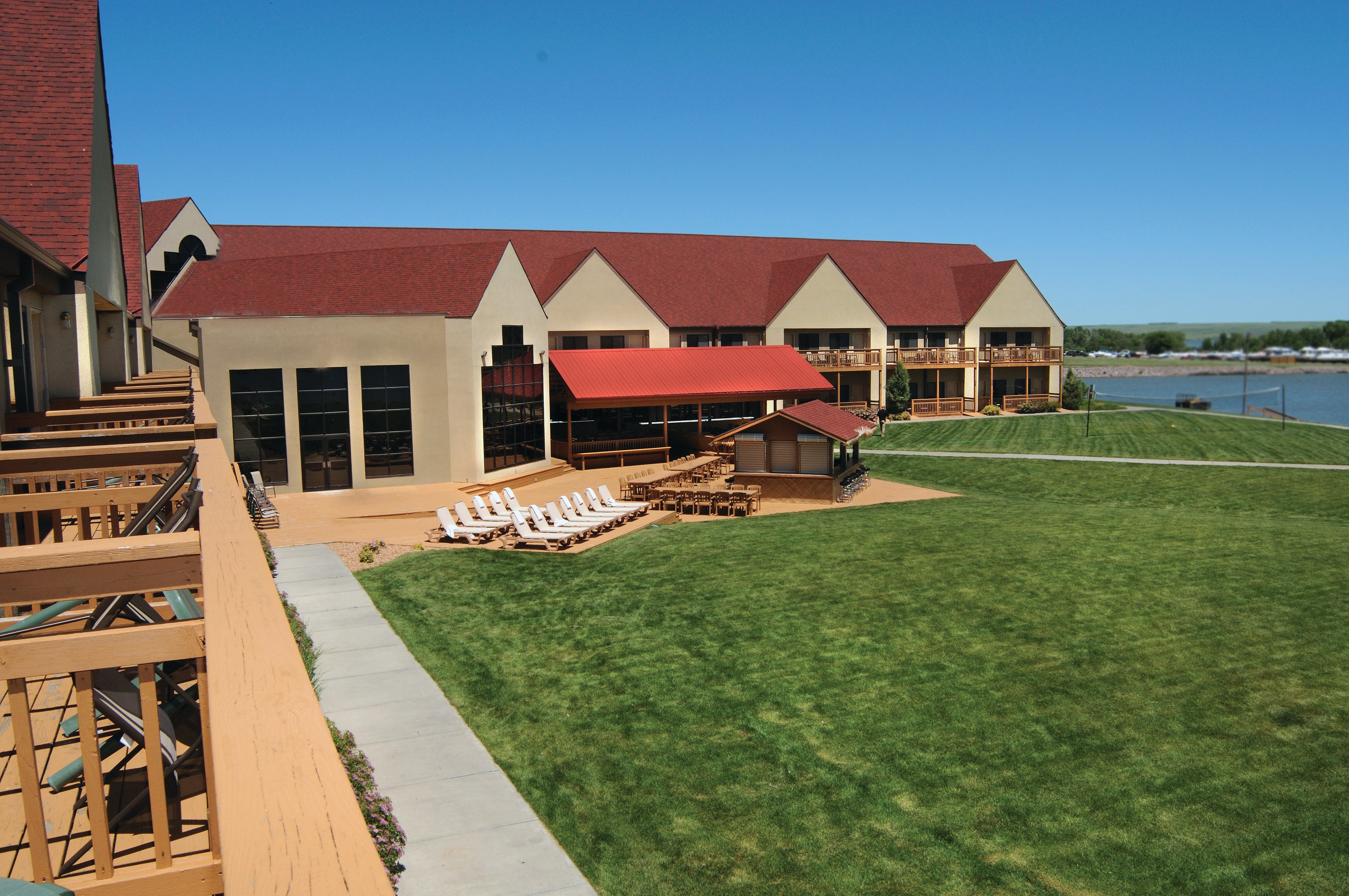 Arrowwood Resort At Cedar Shore 22/25