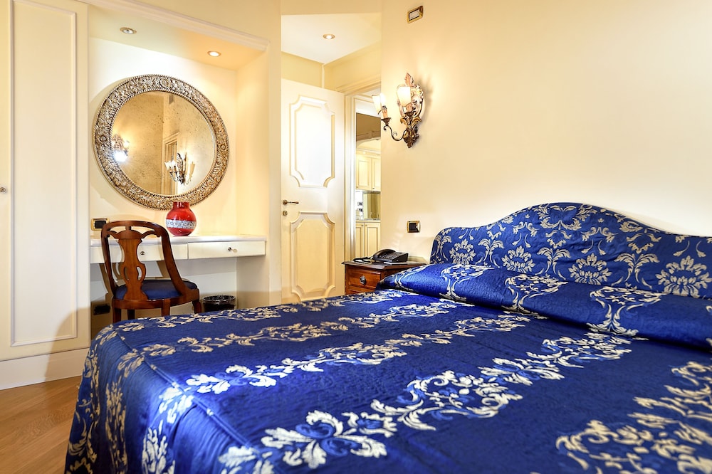 Torre dell Orologio Suites 36/60