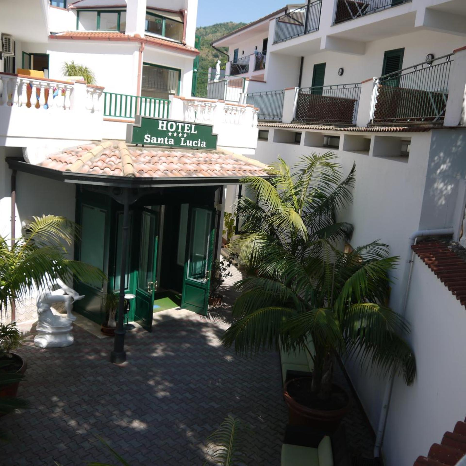 Hotel Santa Lucia 1/50