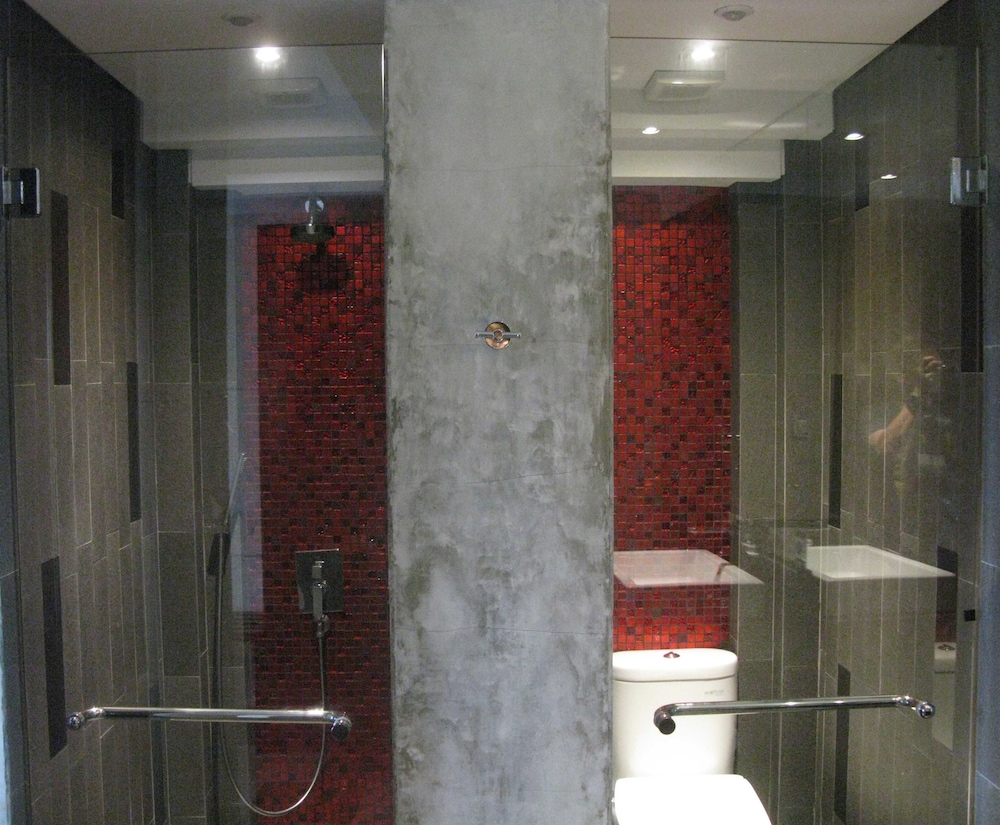 Anshel Hotel 43/45