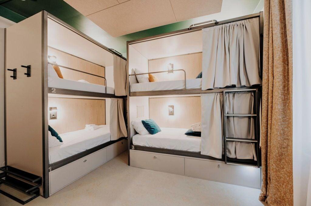 Private, Mixed Dorm, 4 People