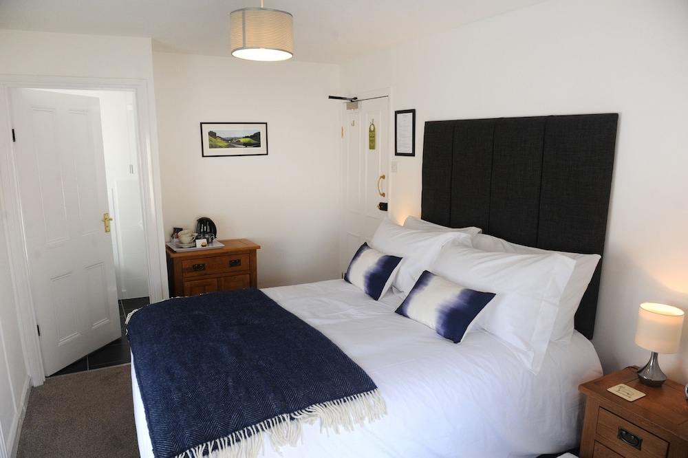 Ty Helyg Guest House 11/50