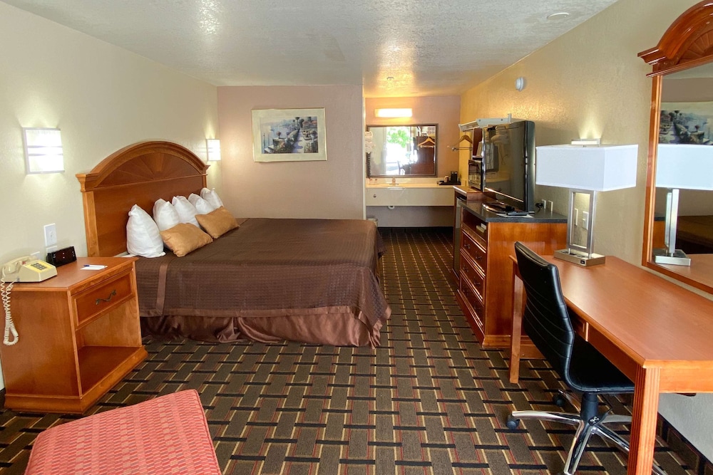Knights Inn Punta Gorda 31/38