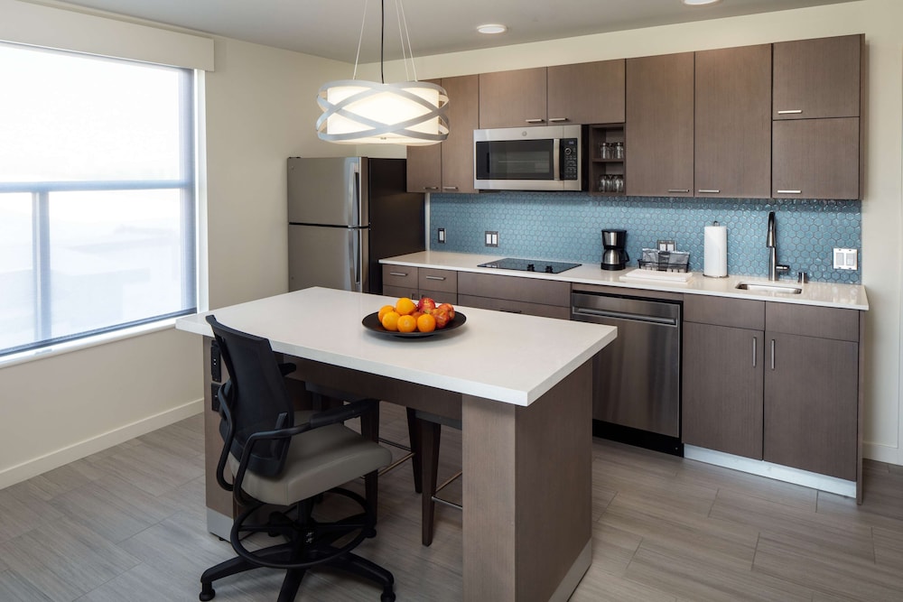 Hyatt House Vacaville 28/38