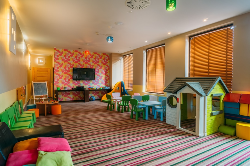 Hotel Mikolajki Resort by DeSilva 40/50