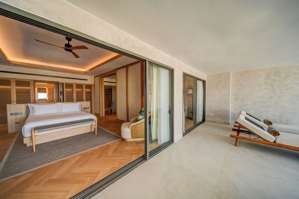 Movenpick Bintan Lagoon 12/44