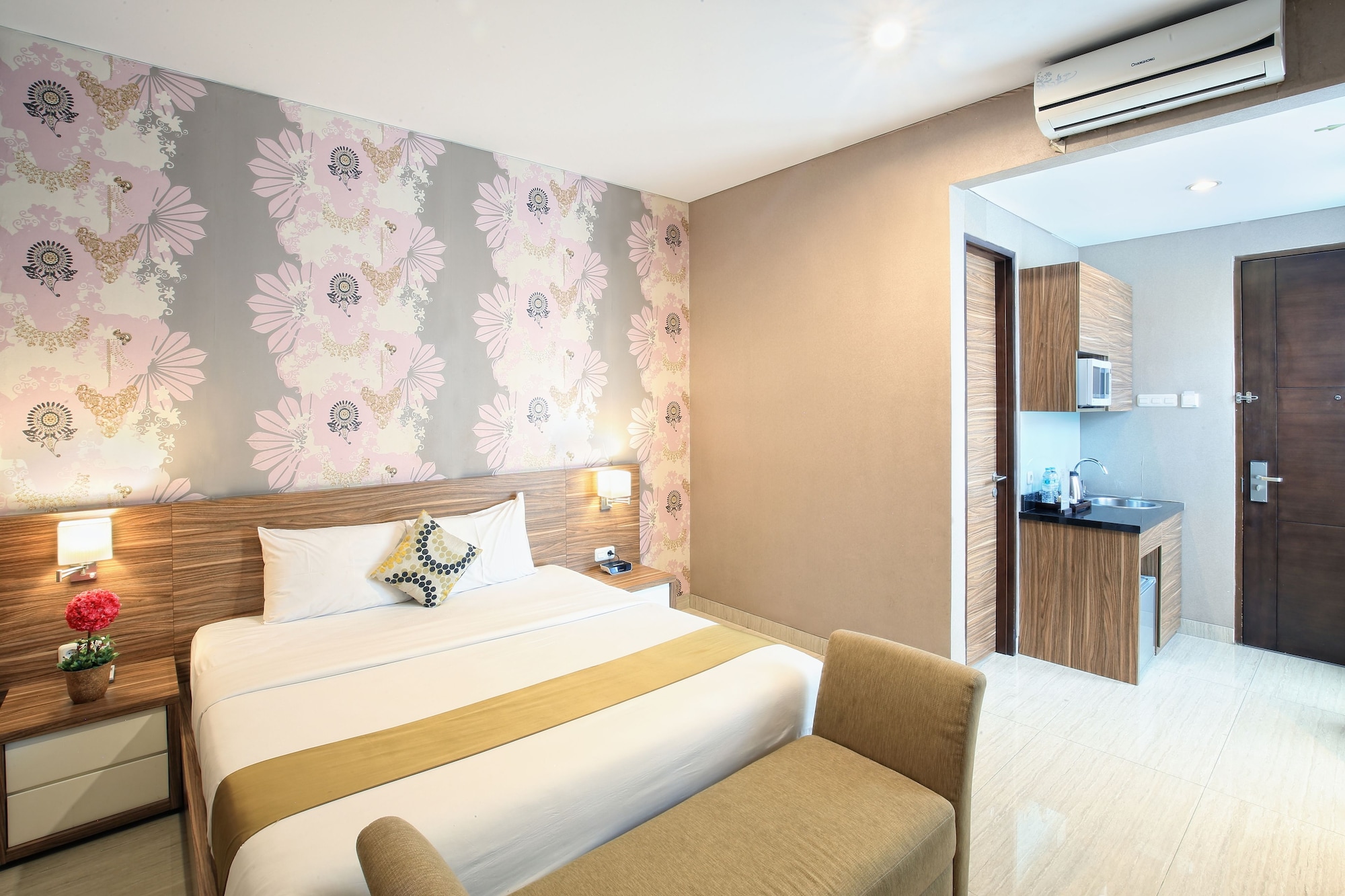 جناح بزنس بسريرين منفصلين، Rasuna Icon Hotel 6/10