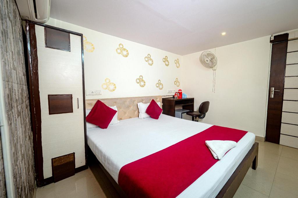 Oyo 3465 Hotel Pearl 27/50