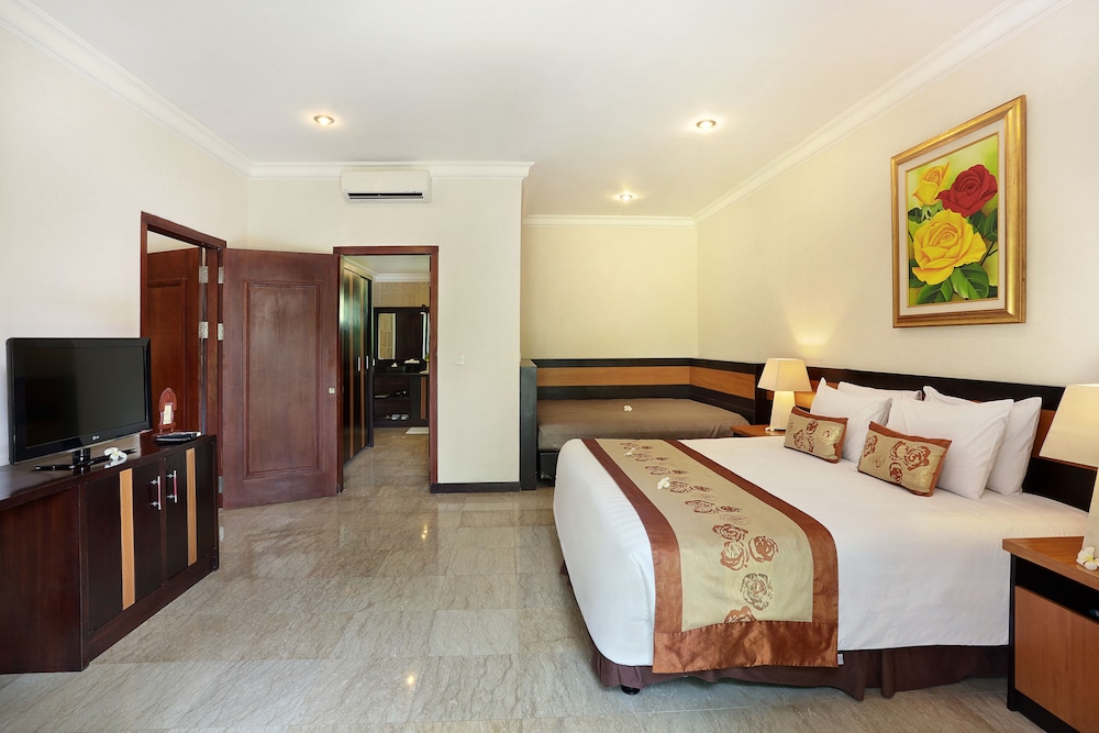Hotel Ombak Sunset 35/72